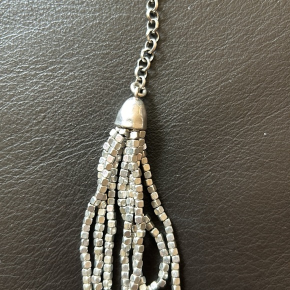 Silver multiple rope chain necklace with tiny cubes. Adjustable clasp. - Picture 3 of 3